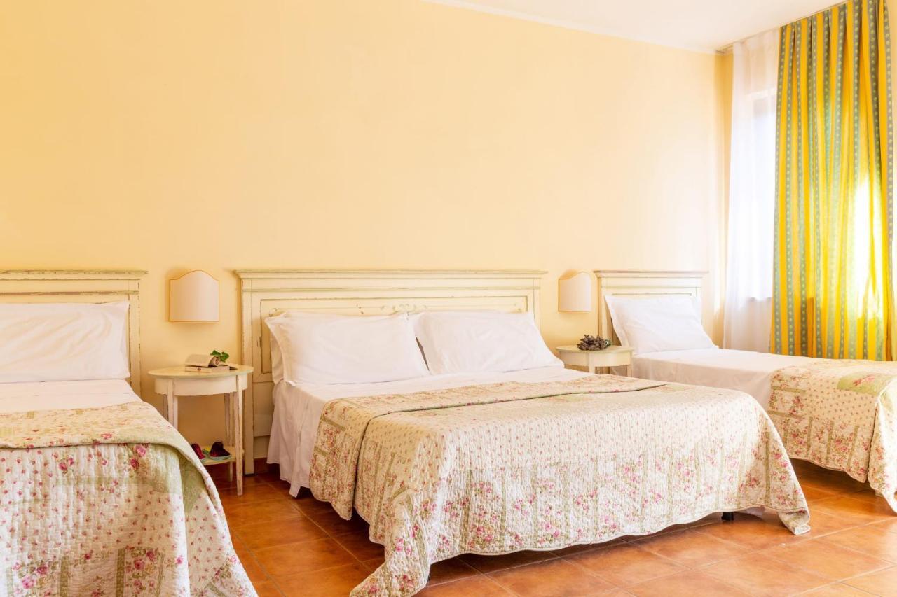 מלון מאסה מריטימה Palazzo Vittoria מראה חיצוני תמונה