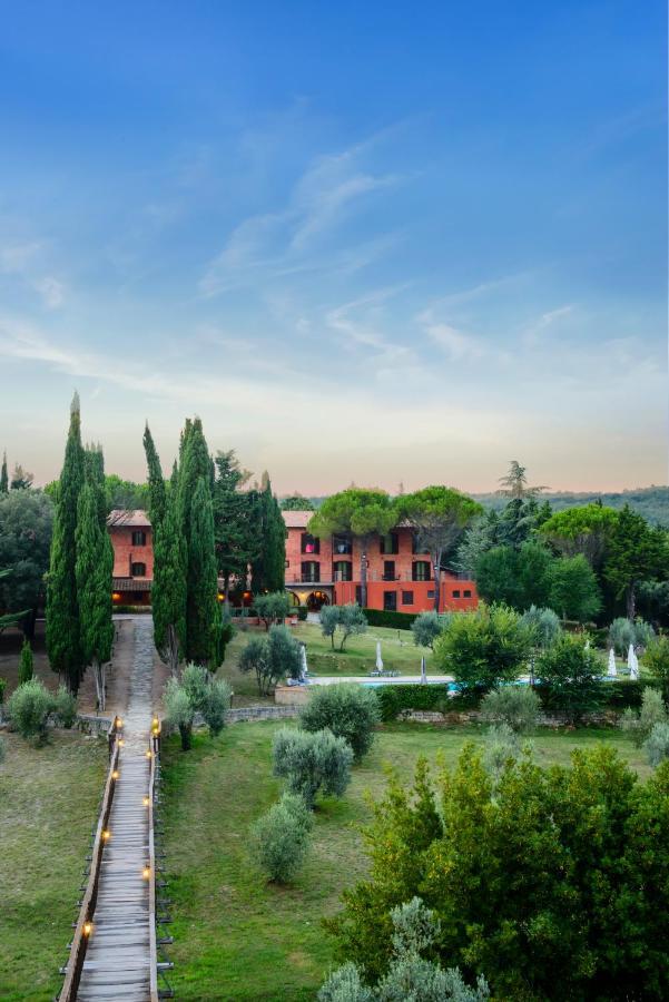 מלון מאסה מריטימה Palazzo Vittoria מראה חיצוני תמונה