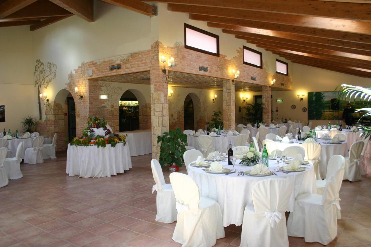 מלון מאסה מריטימה Palazzo Vittoria מראה חיצוני תמונה